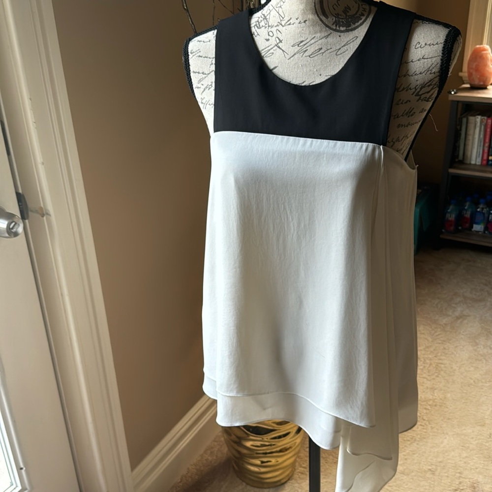 Bcbg top